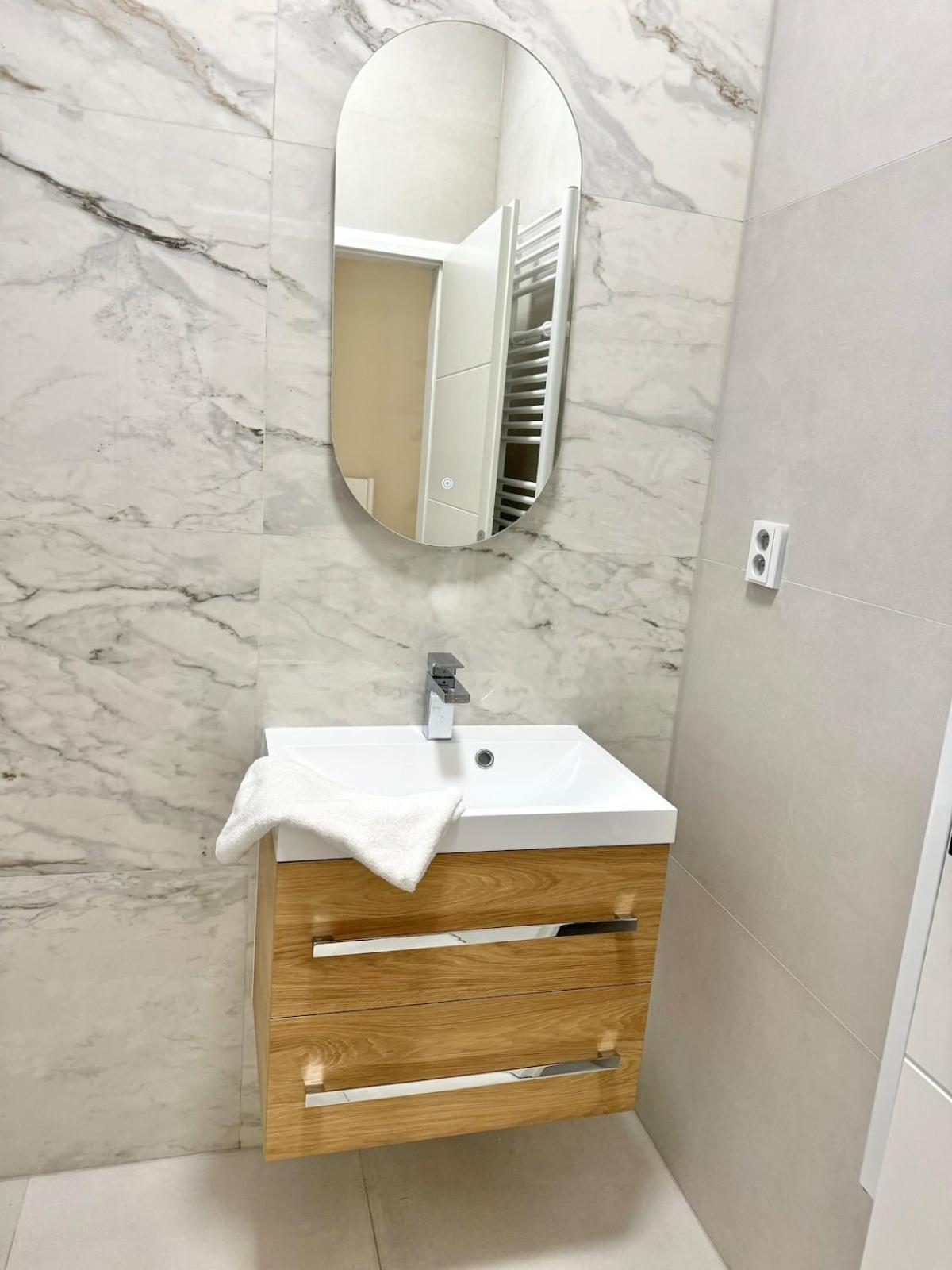 Appartamento Cozy & Charmimg 2-bed In Heart Of *